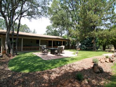 Artificial Grass Photos: Fake Pet Turf Manhattan Beach California Back and Front Yard