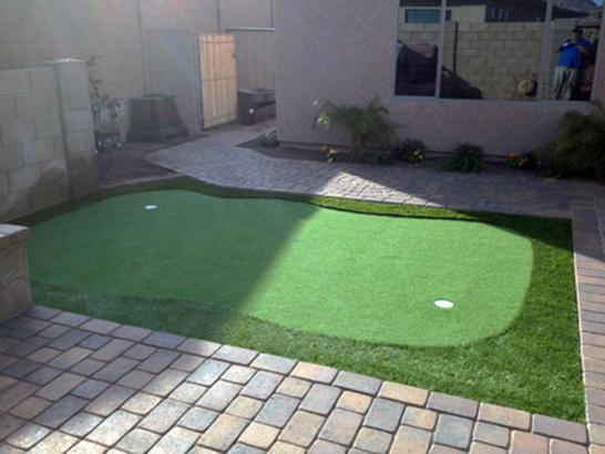 Artificial Grass Photos: Golf Putting Greens Woodland Hills California Synthetic Turf