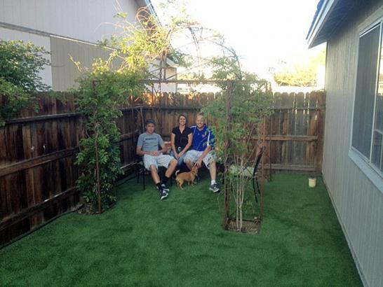 Artificial Grass Photos: Fake Pet Grass Rosemead California Installation  for Dogs