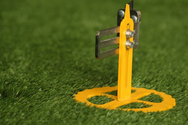 Circle Cutter synthetic grass tools